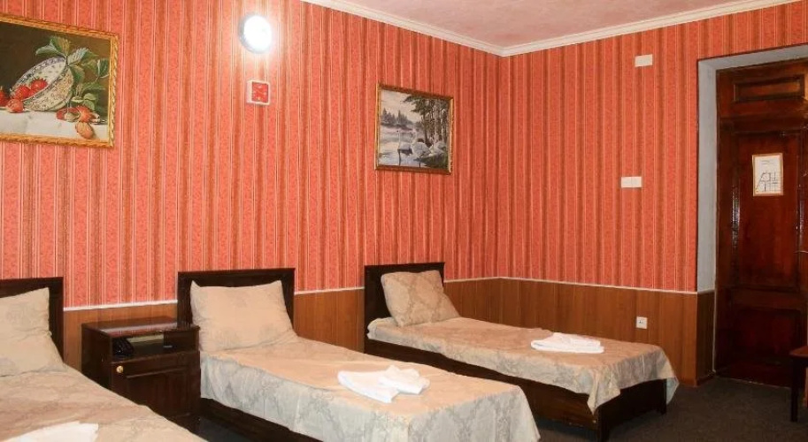 Lux Hotel