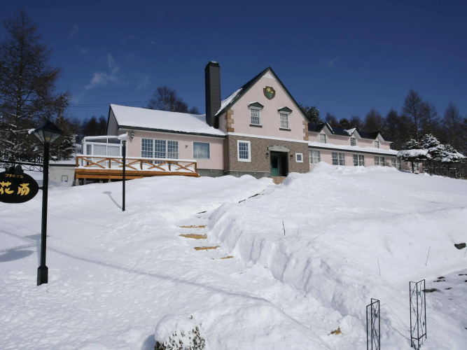 Petit Hotel Kanan