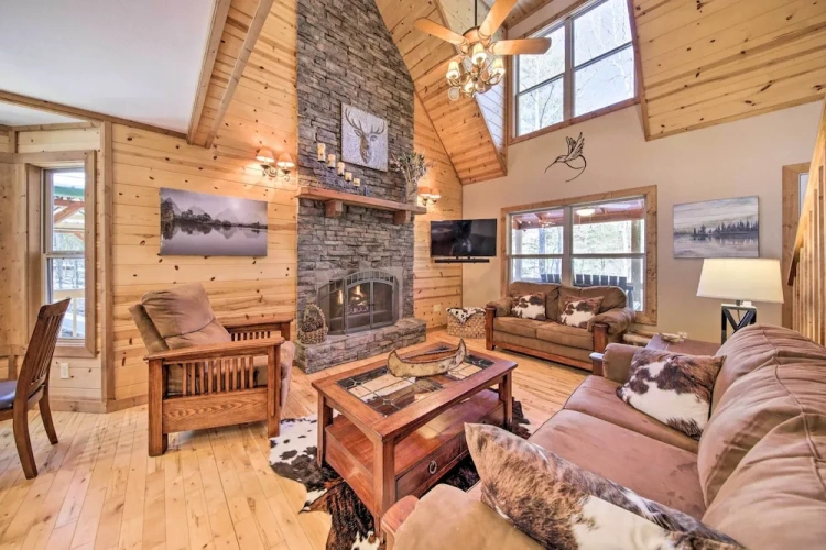 3 Bedrooms Cottage with balcony