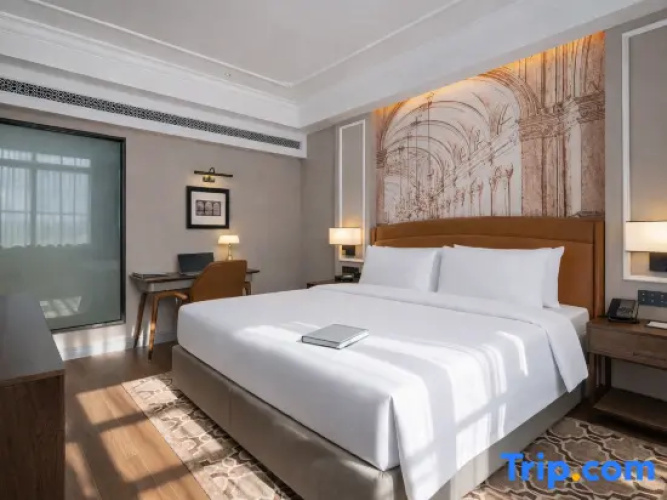 Deluxe Double Suite