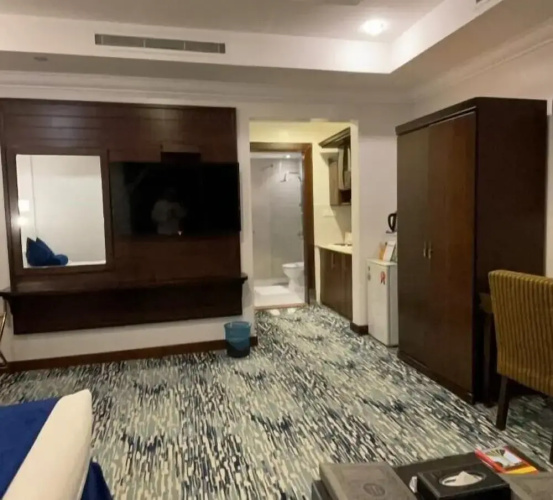 Carawan Al Khaleej Hotel