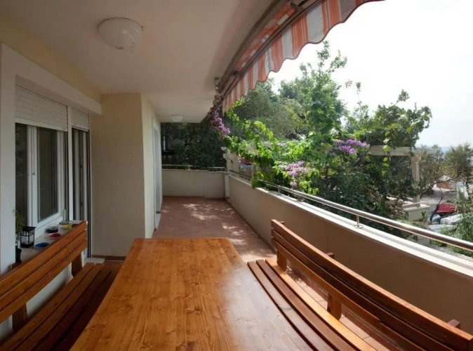 2 Bedrooms Luxury Apartment with sea view