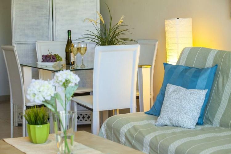 Jasmine Suite 003
