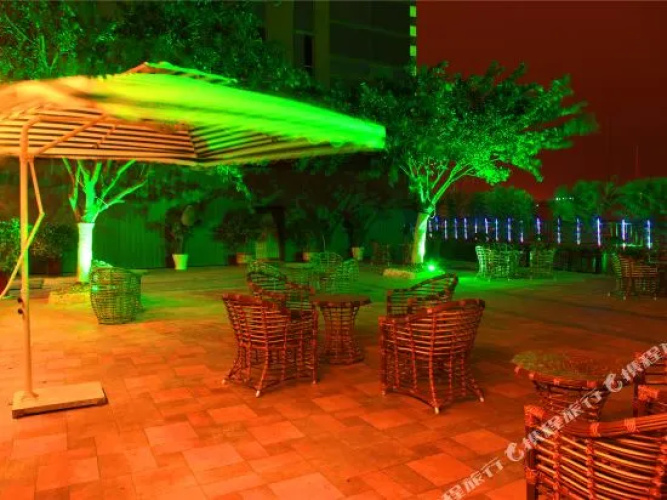 Chengdu Kaijue Hotel
