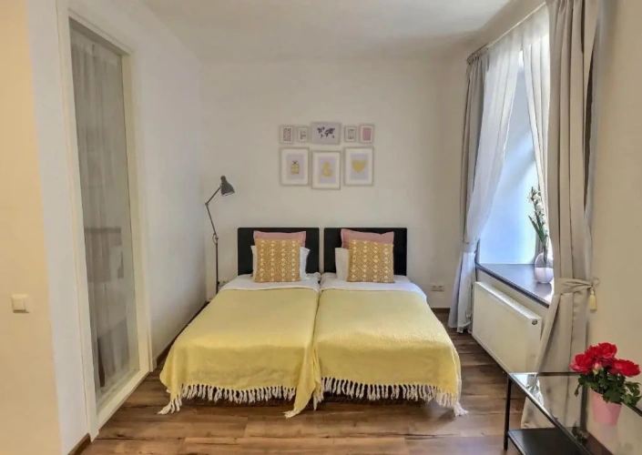 1 Bedroom Deluxe Apartment