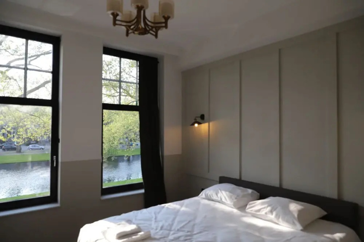 Mr.Lewis Hotel Rotterdam