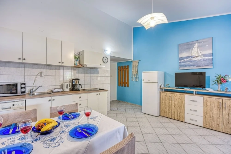 Family Apartment with view