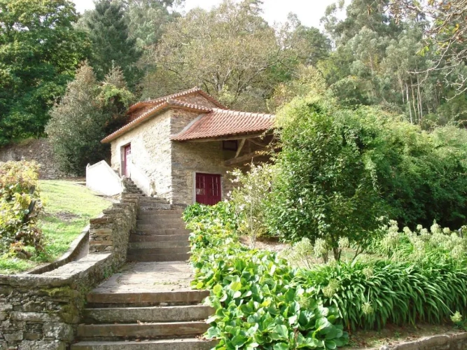2 Bedrooms Villa