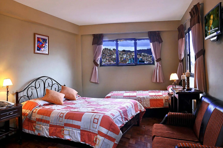 Hotel Fuentes