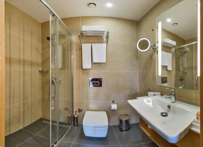 Standard Double room with city view