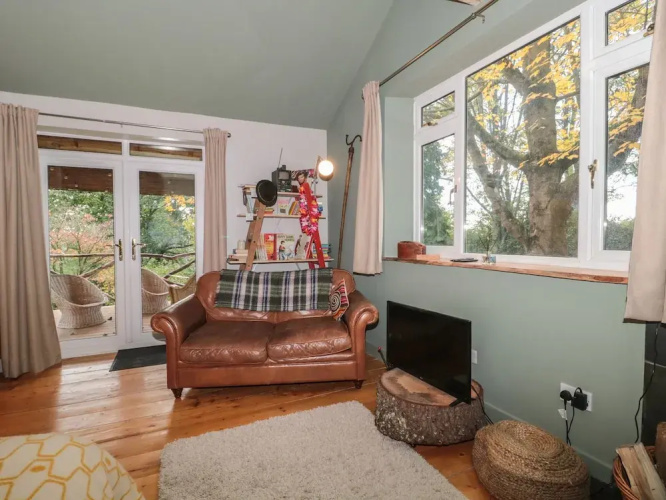 Pear Tree Lodge