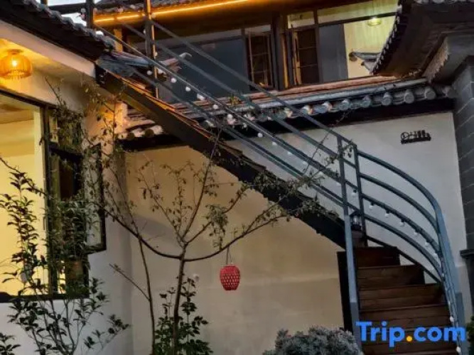Moonlight Homestay