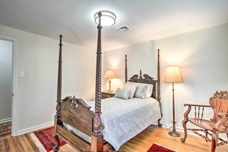3 Bedrooms Cottage
