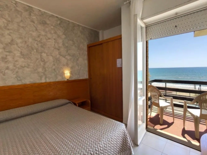 Standard Double room with sea view
