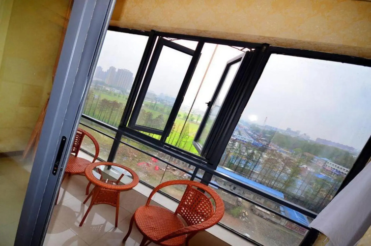 Xinhong 7 Hotel