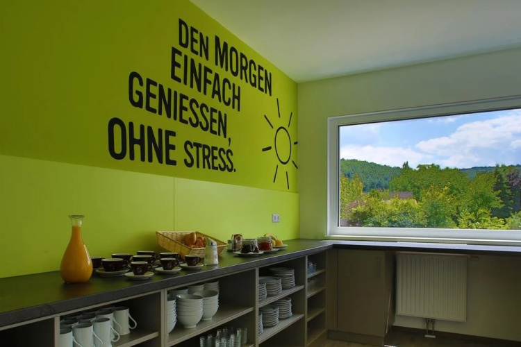 Smart Motel