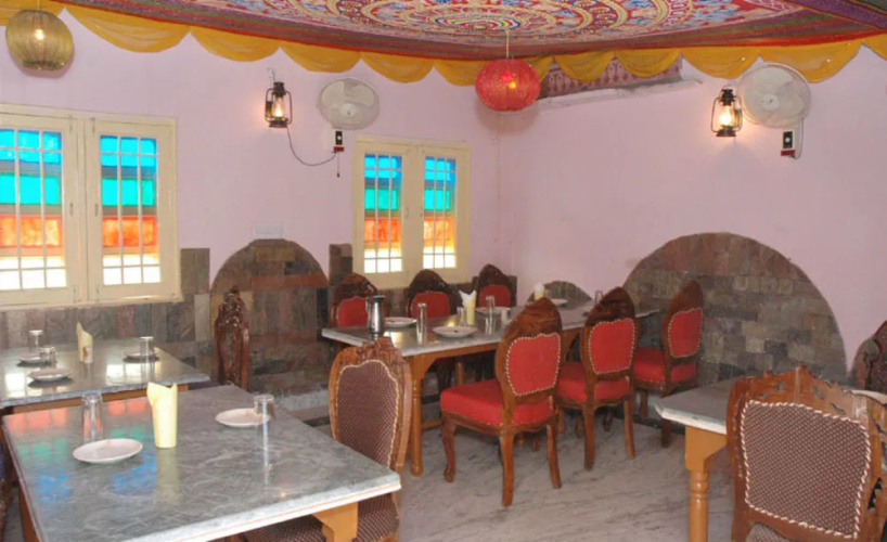 Royal Aashiyana Palace