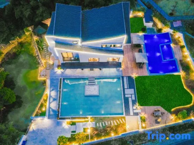 Moganshan Huating Impression Hot Spring B&B