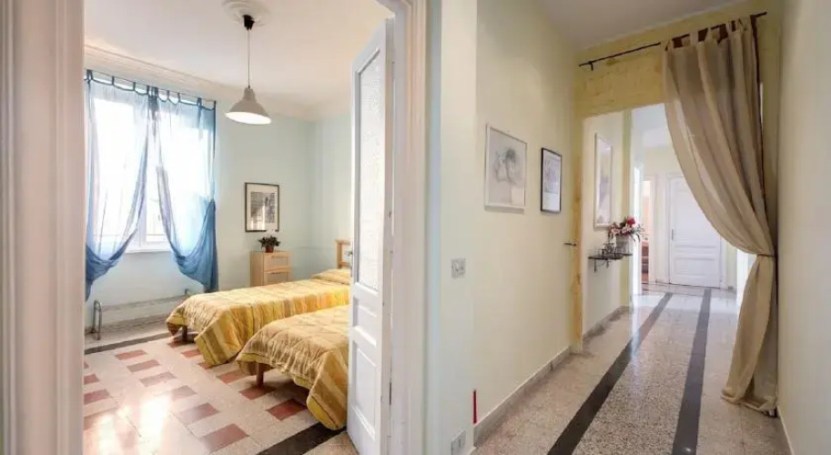 Rhome Apartments Giuliana