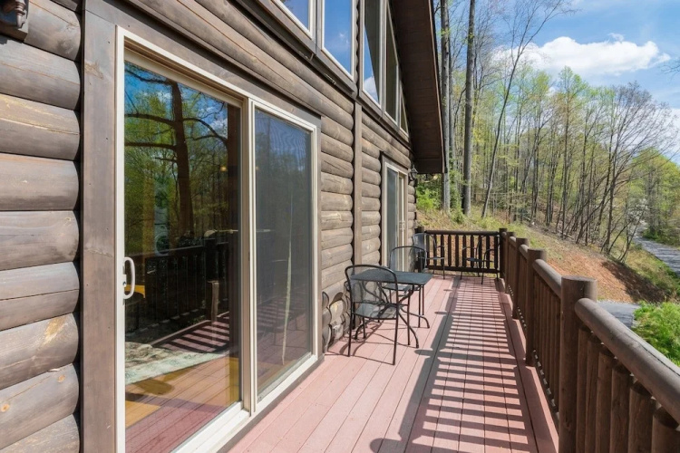 Lakey Gap Lodge - 4 Br Cabin