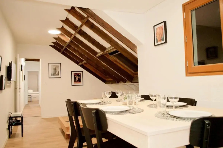 Trendy Parisian Flat 10 min from Bastille