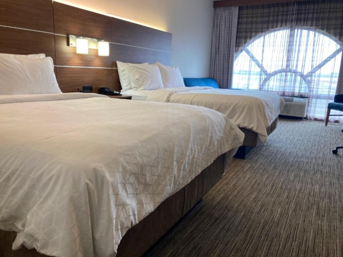 Quadruple Suite