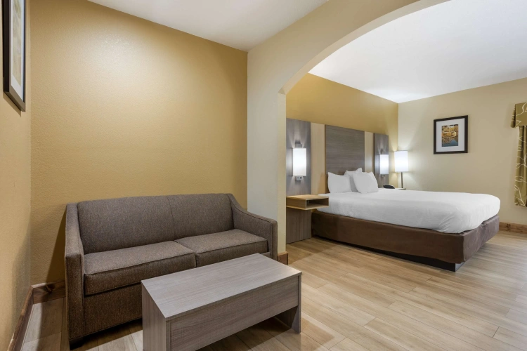 Double Suite