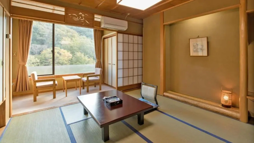 Comfort room
