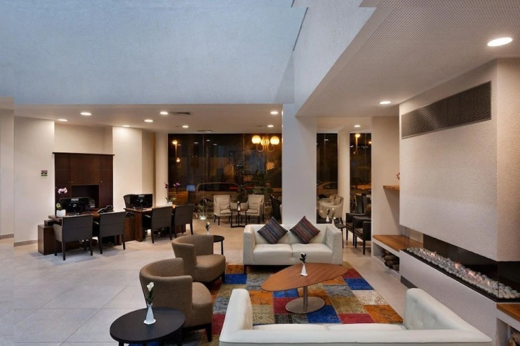 Desert Irus Hotel