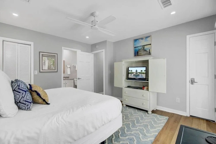 Guest rooms
