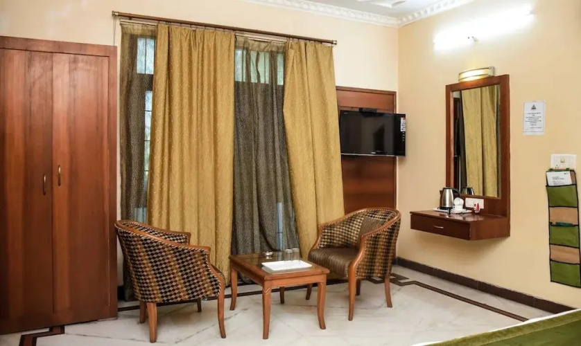 Hotel Magnate
