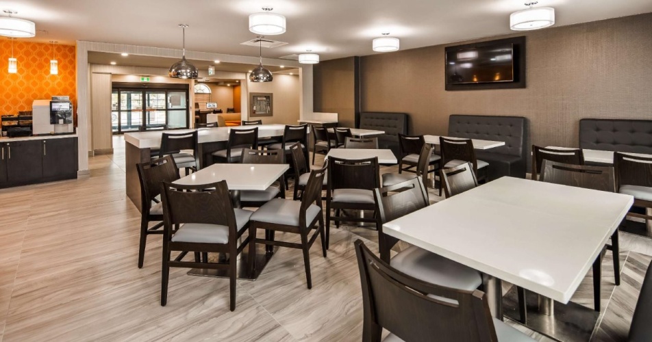 Best Western Plus Executive Inn photo 39
