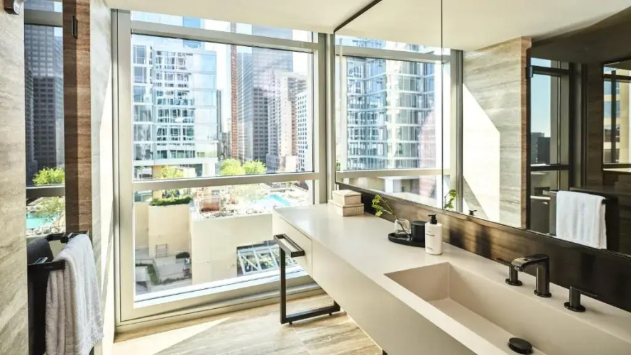 Conrad Los Angeles - Image 10