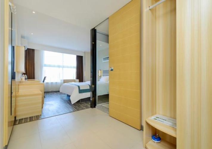 Standard Double room with view