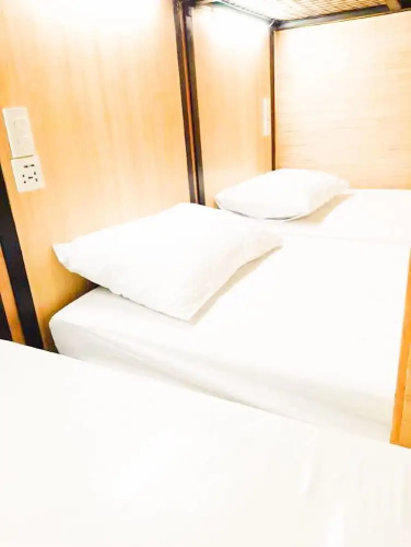 Chiasti Capsule Hostel - Adults Only