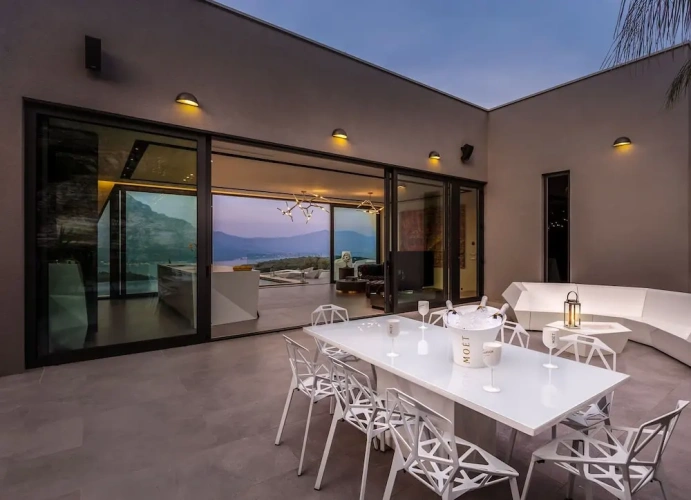 Luxury Villa