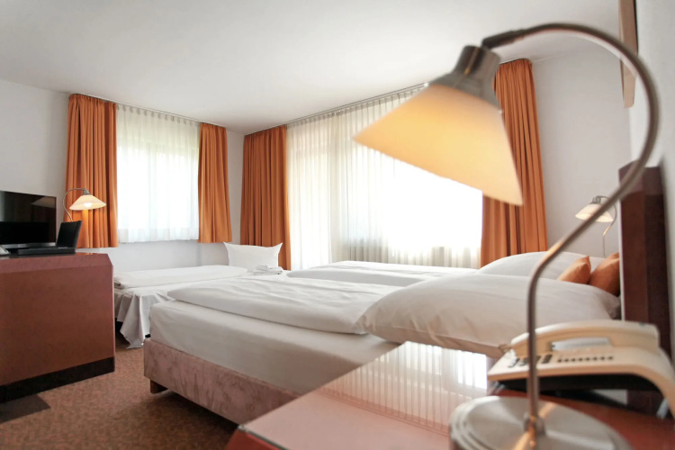 Hotel Flora Stuttgart - Möhringen