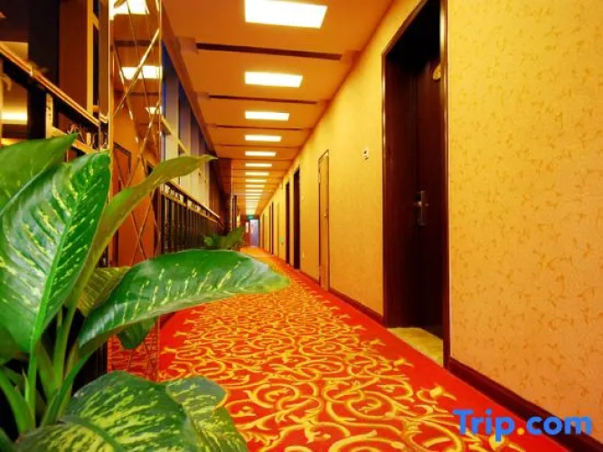 Yuexi Tongchun Hotel