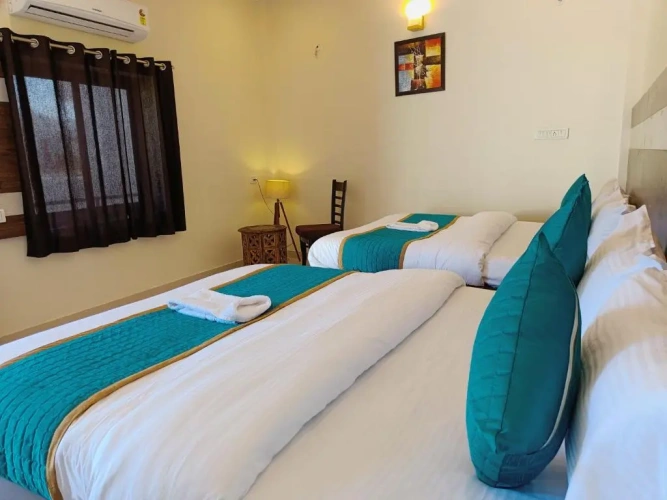 Deluxe Quadruple room