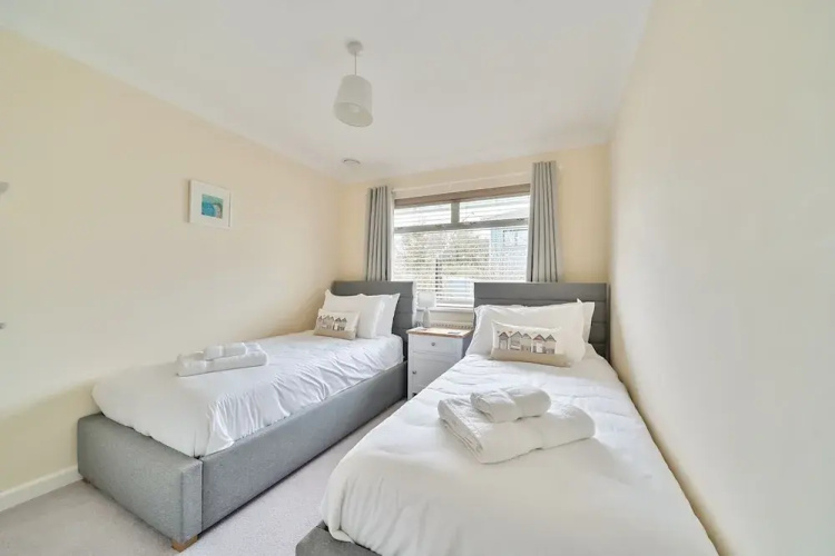 Sleeps 9- Kingbeds- Familyfriendly- Contactlessci