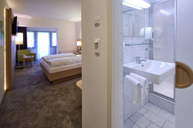 Kulinarik Hotel AlpinOver view