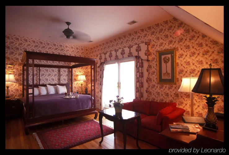 Beaufort Inn