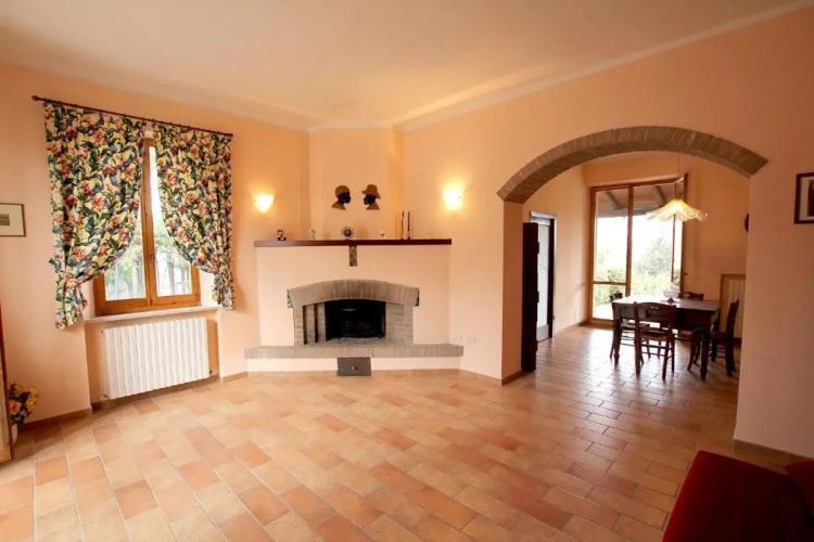 41 Via Castello Farneto