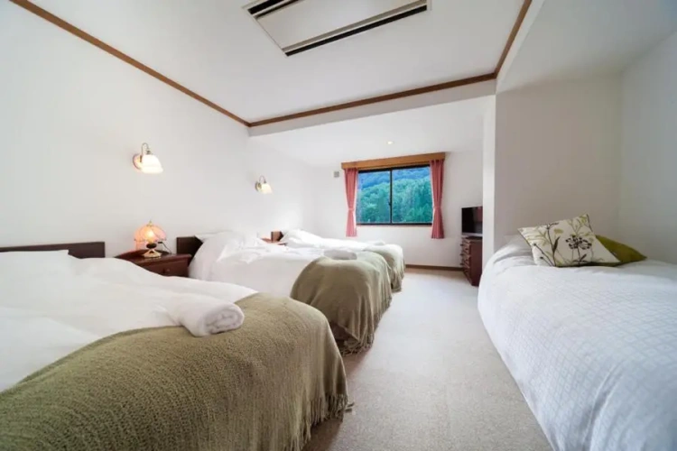 Quadruple room