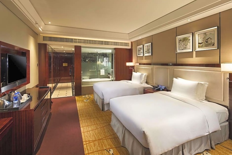 Deluxe Double Suite