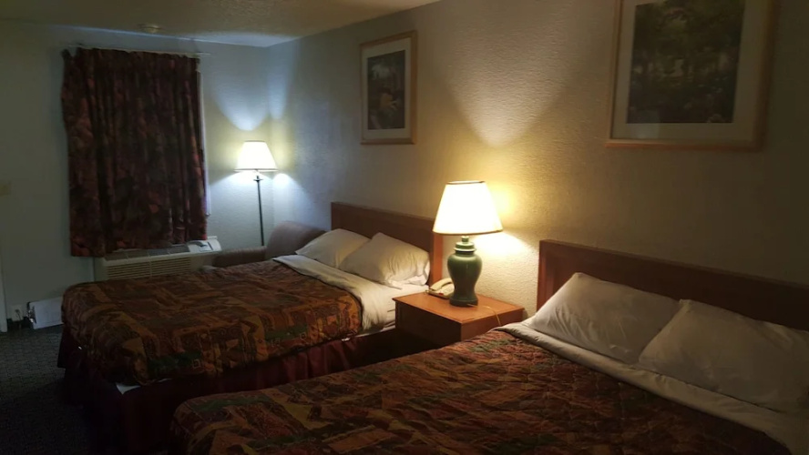 The Brooke Hotel