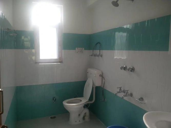 2 Bedrooms Double Suite