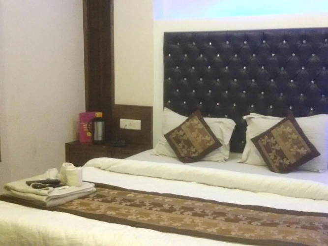 Hotel Saffron Inn