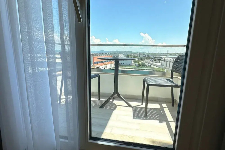 Delta Hotel