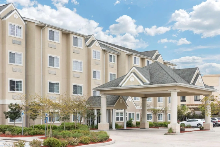 Deluxe Double Suite